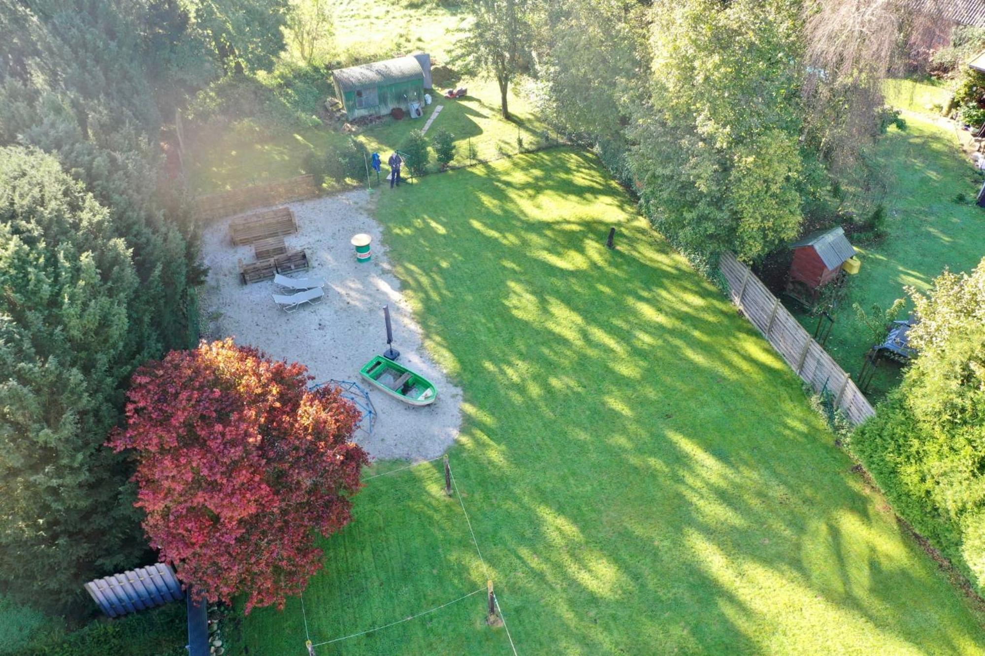 Ferienwohnung Im Erdgeschoss Mit Eingezaeunten Garten Und Terrasse Aurich Exterior foto